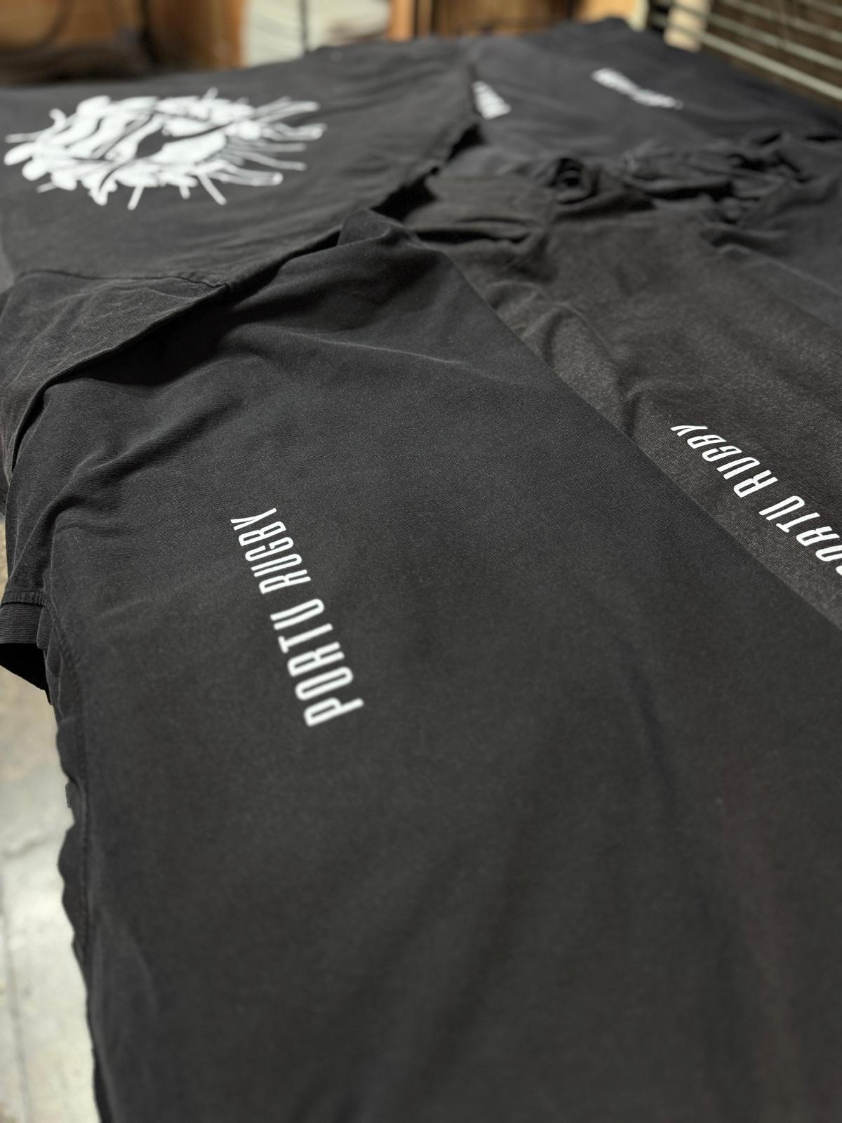 Camiseta Negra Oversize - Imagen 2